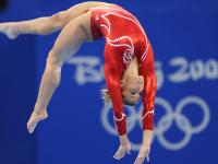 FBsports-安达卢西亚之夜，当塞维利亚的炽热遇上摩纳哥的星光，格列兹曼在命运的重压下绽放