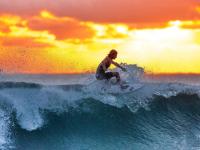 FB体育-西决生死战之夜，詹姆斯赛后评分拉满，传奇仍在续写