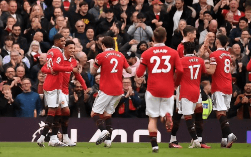 包含意大利力克保加利亚，:完胜对手的词条